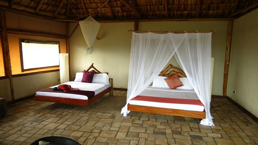 Enganzi Lodge